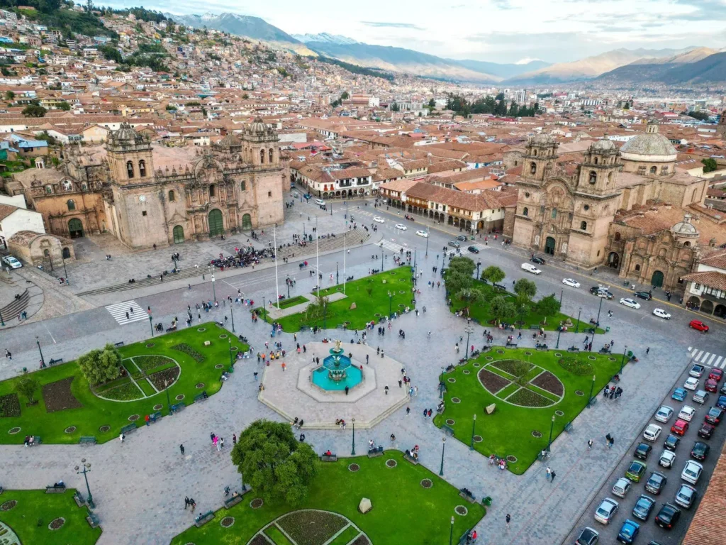 Aerial view of Cusco city center and Plaza de Armas — Cusco City Tour with Eco Andes Trekking